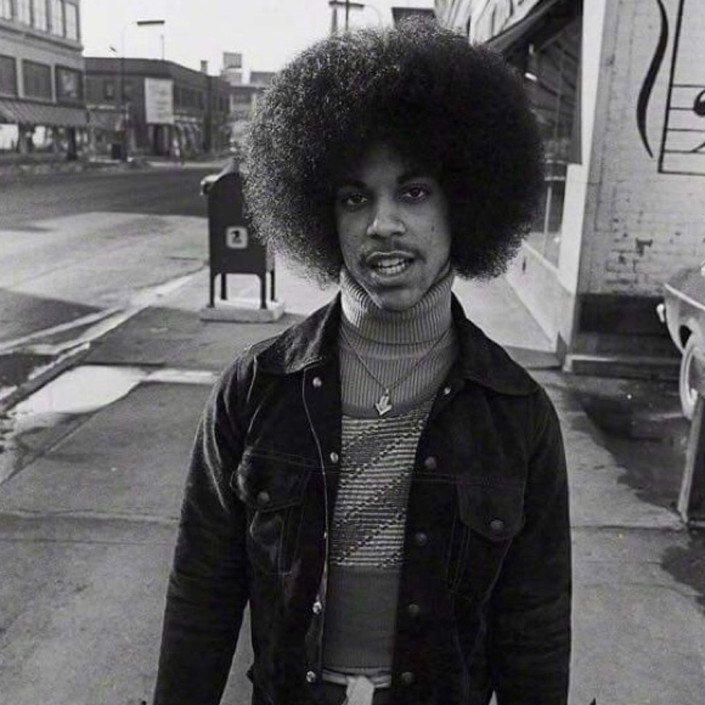 Meet your Posher, Tony