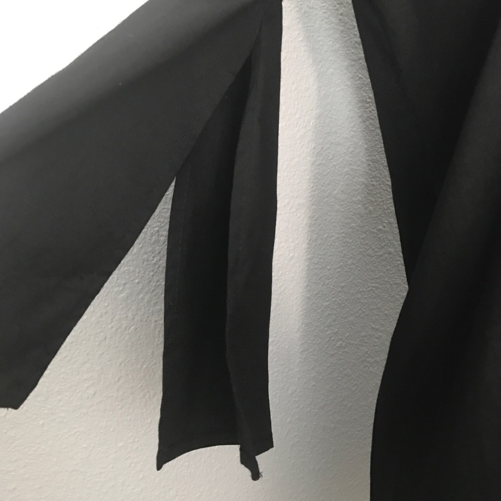 ❤️BUNDLE & SAVE❤️ ✨Only 1 LEFT✨Off the Shoulder Black Tunic Dress Top - Picture 4 of 7