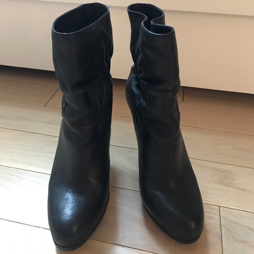Michael Kors Webster Leather Bootie Sz 6.5