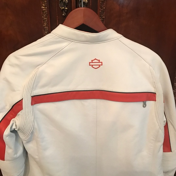 Jacket - Picture 3 of 3