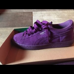 Puma Suede size 7 purple