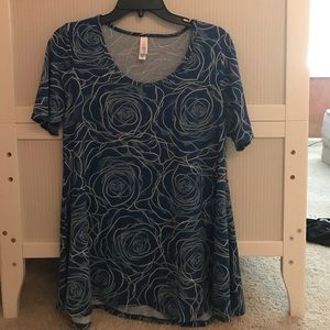 LuLaRoe Roses Perfect T