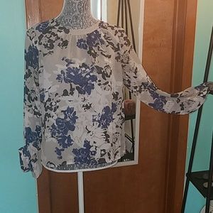 Haloge Blouse Floral printed  (S)