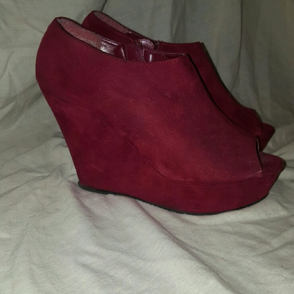 Mossimo Supply Co. Shoes - FINAL PRICE-Raspberry Wedges