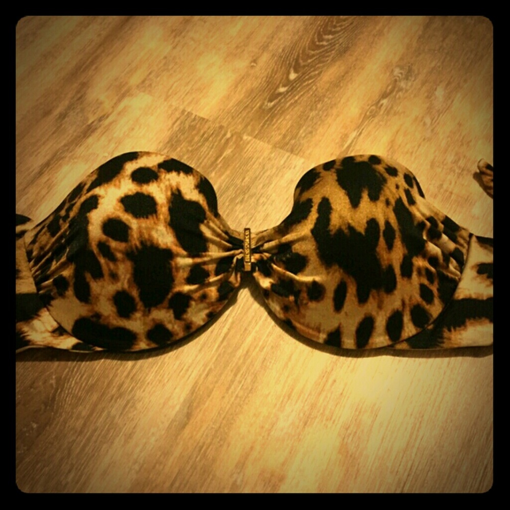 Victoria's secret cheetah strapless top!!