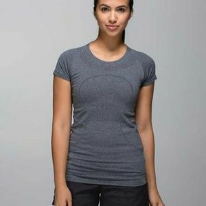 Lululemon Swiftly Tech Short Sleeve size 8 Gray