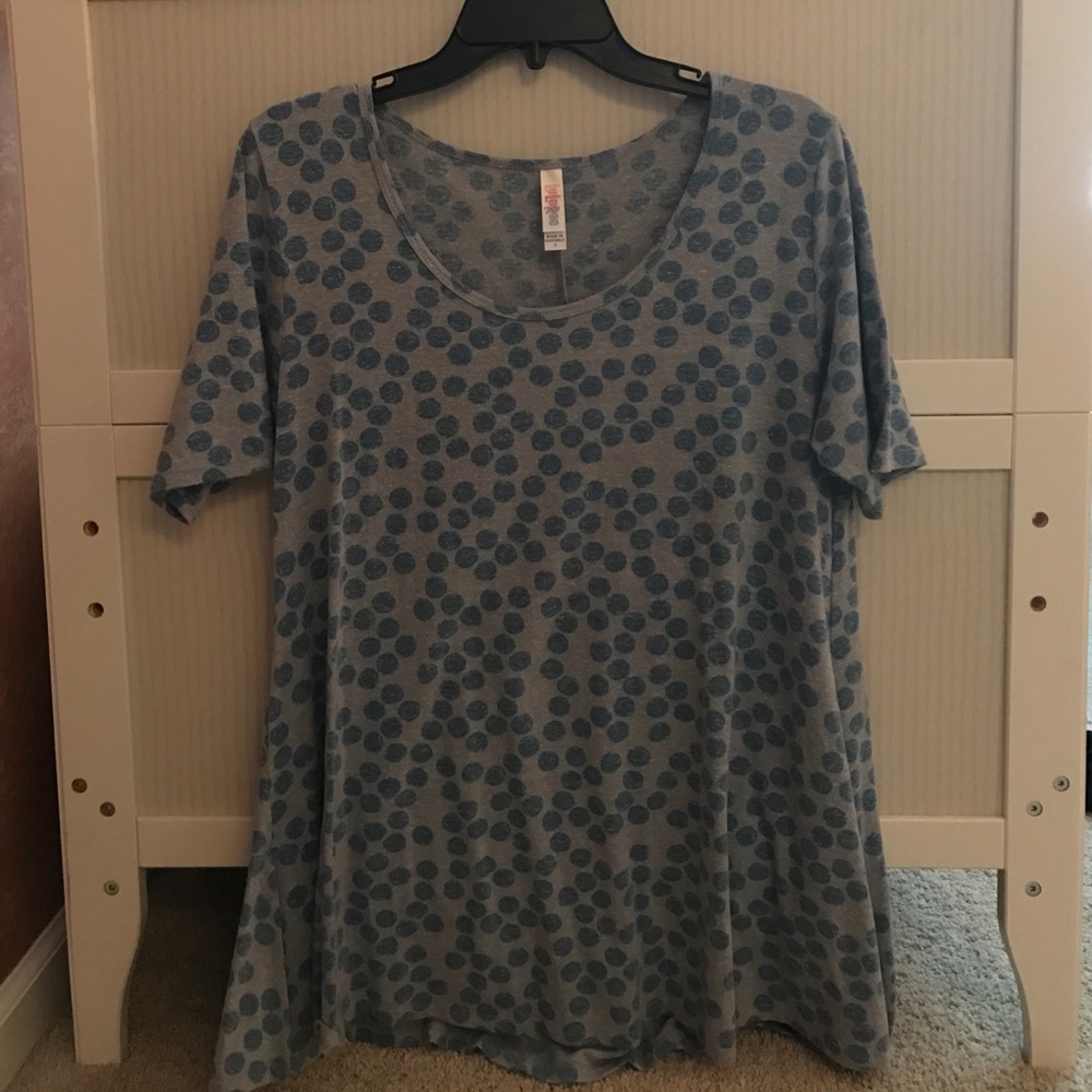 Polka dot LuLaRoe Perfect T