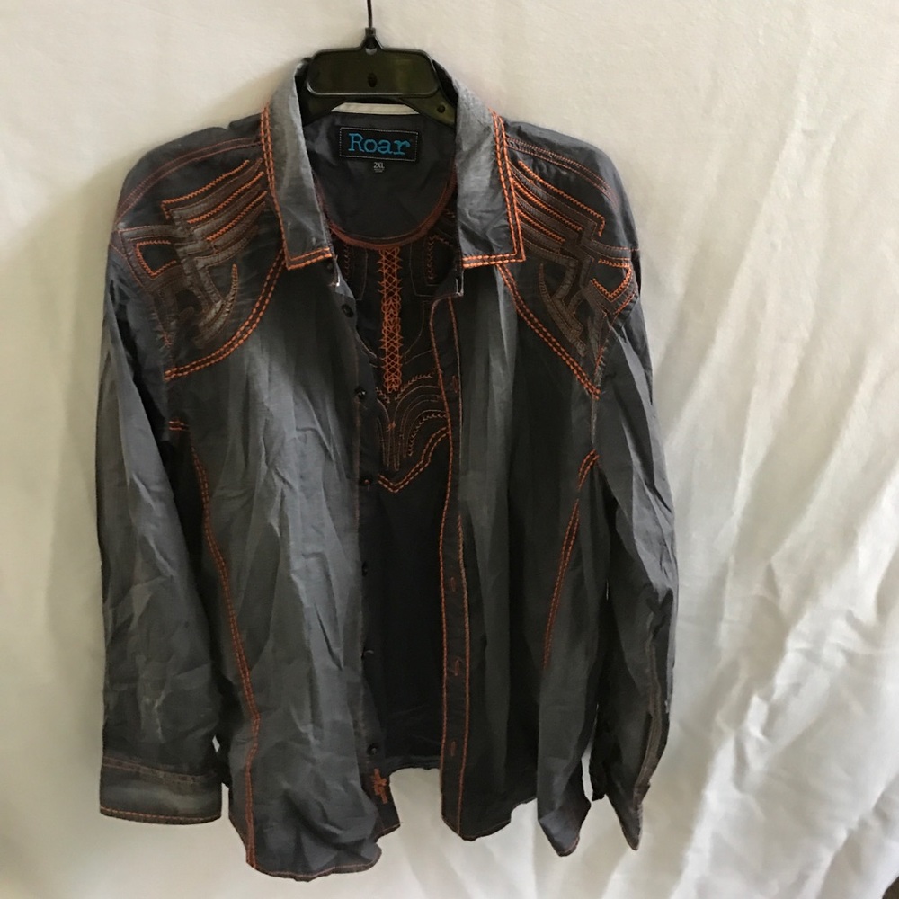 Long sleeve shirt