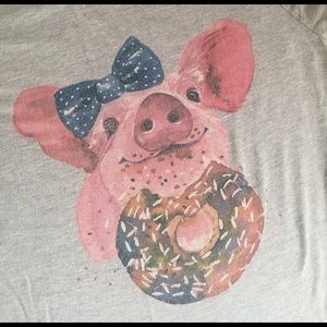 Adorable piggy and donut tee!