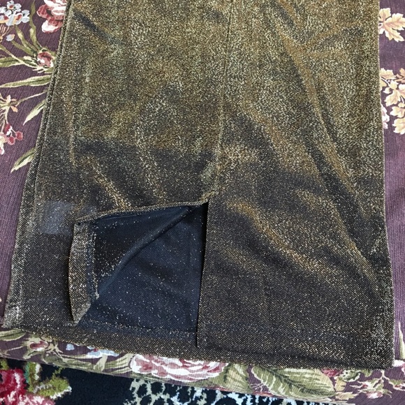 Gold Shimmer Pencil Skirt - Picture 4 of 4
