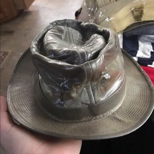 🌻Vintage🌻 Metallic Drizzler Rain Hat 6.75 🌧⛈