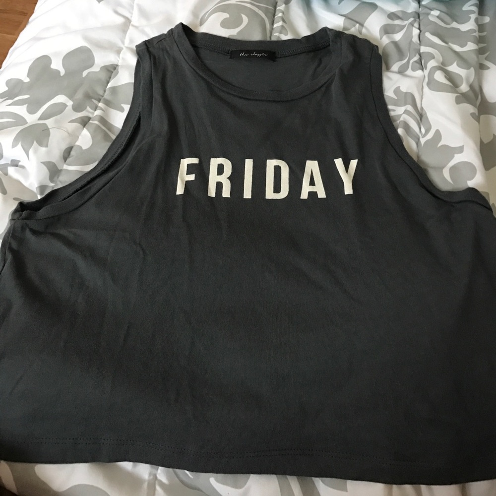 Cropped muscle tee
