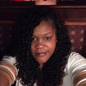 Meet your Posher, Erica