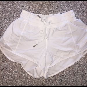 Lululemon hotty hot shorts
