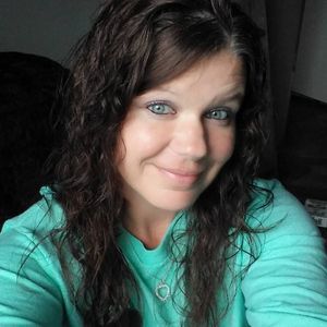 Meet your Posher, Joni