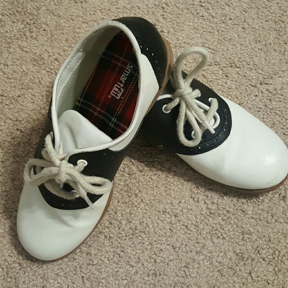 Girls Saddle Oxfords