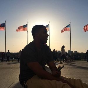 Meet your Posher, Markas