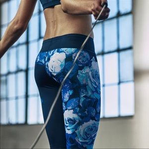 Adidas Wo Europe Floral Leggings sz M