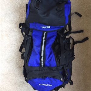 North face hiking backpack 🎒