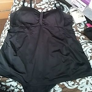 Motherhood maternity bathing suit xl