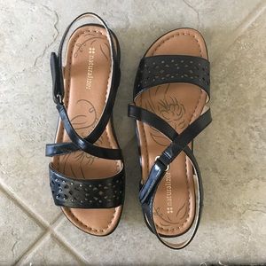 Naturalizer Jacqueline Sandals