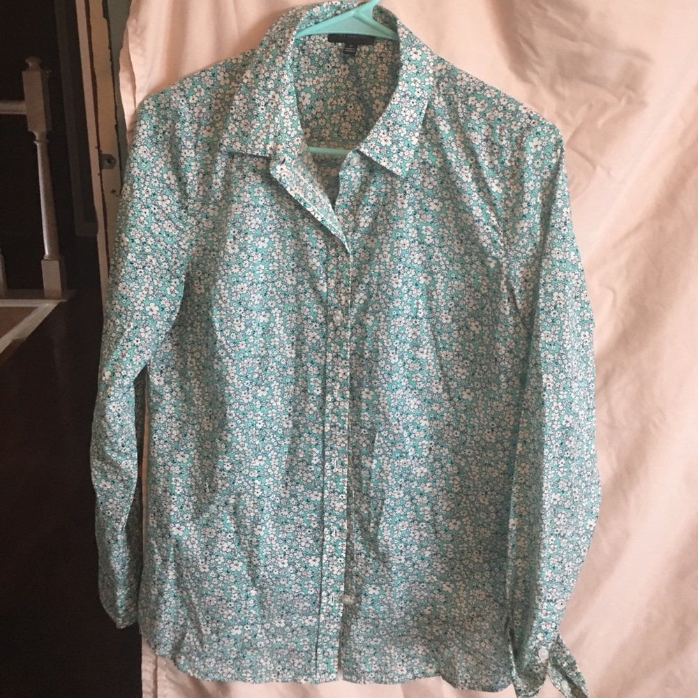 The Limited button up blouse