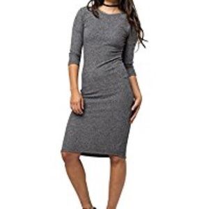 NWT Three quarter sleeve bodycon Midi. Size L