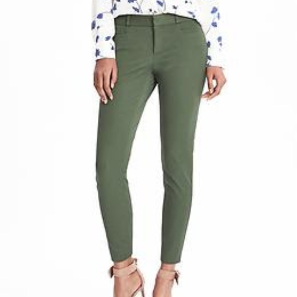 Banana Republic Sloans