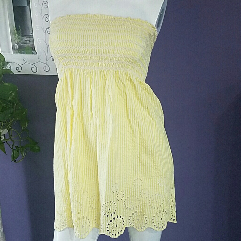 Yellow tube top