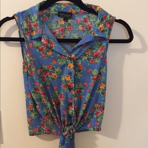 TOP SHOP vintage style crop top