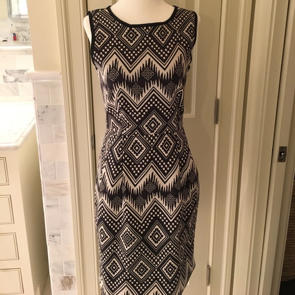 J. Crew Dresses & Skirts - J. Crew Fun Patterned Dress size 0