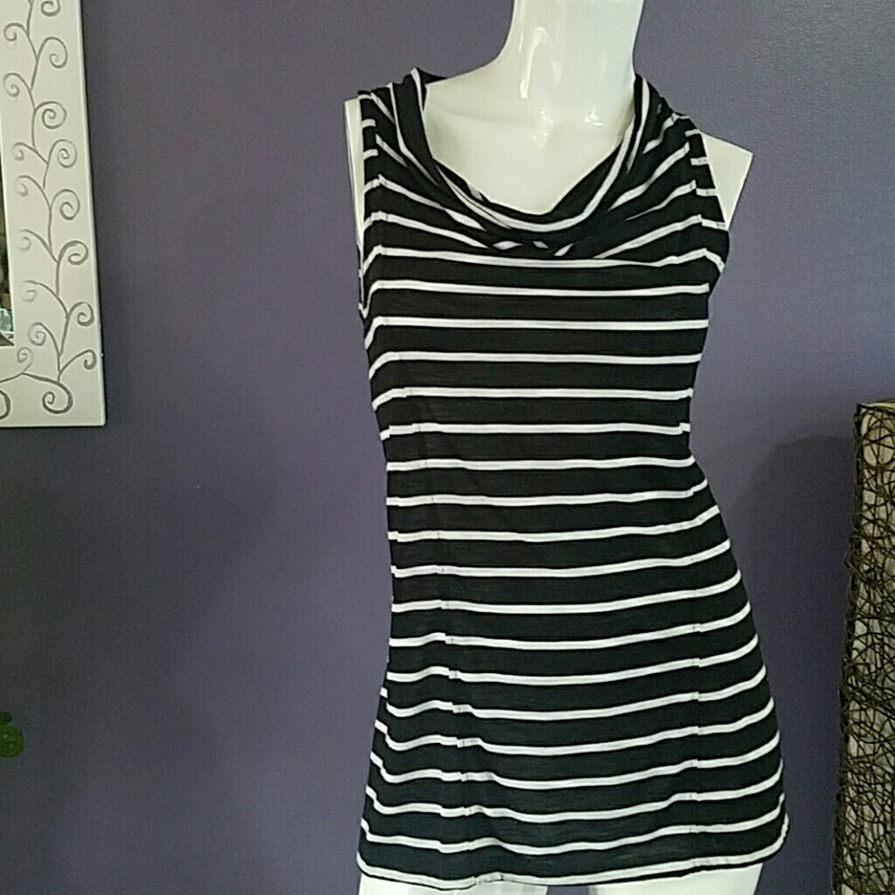 Stripped top