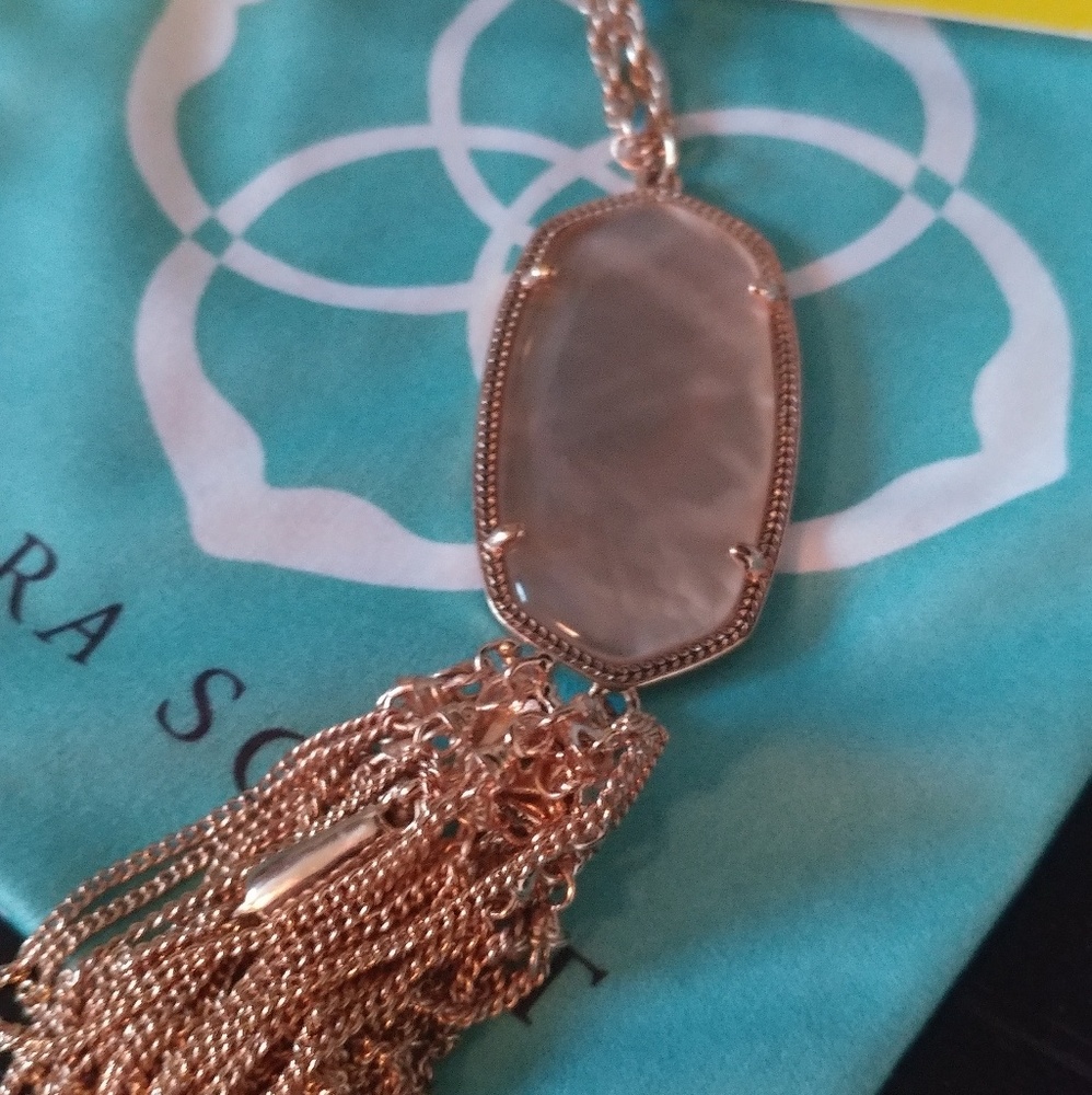 Kendra Scott rayne in rose gold