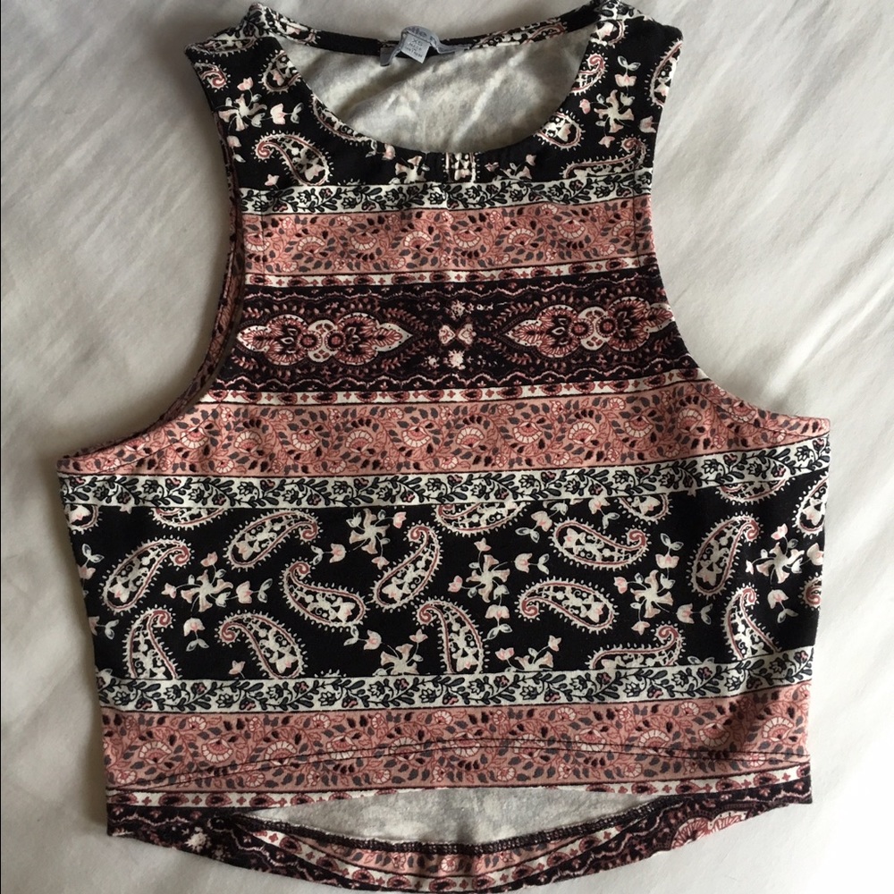xs paisley crop