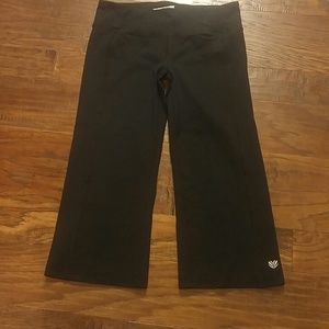 Forever 21 yoga pants size M