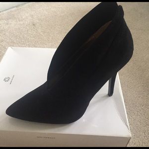 Nine West black heels
