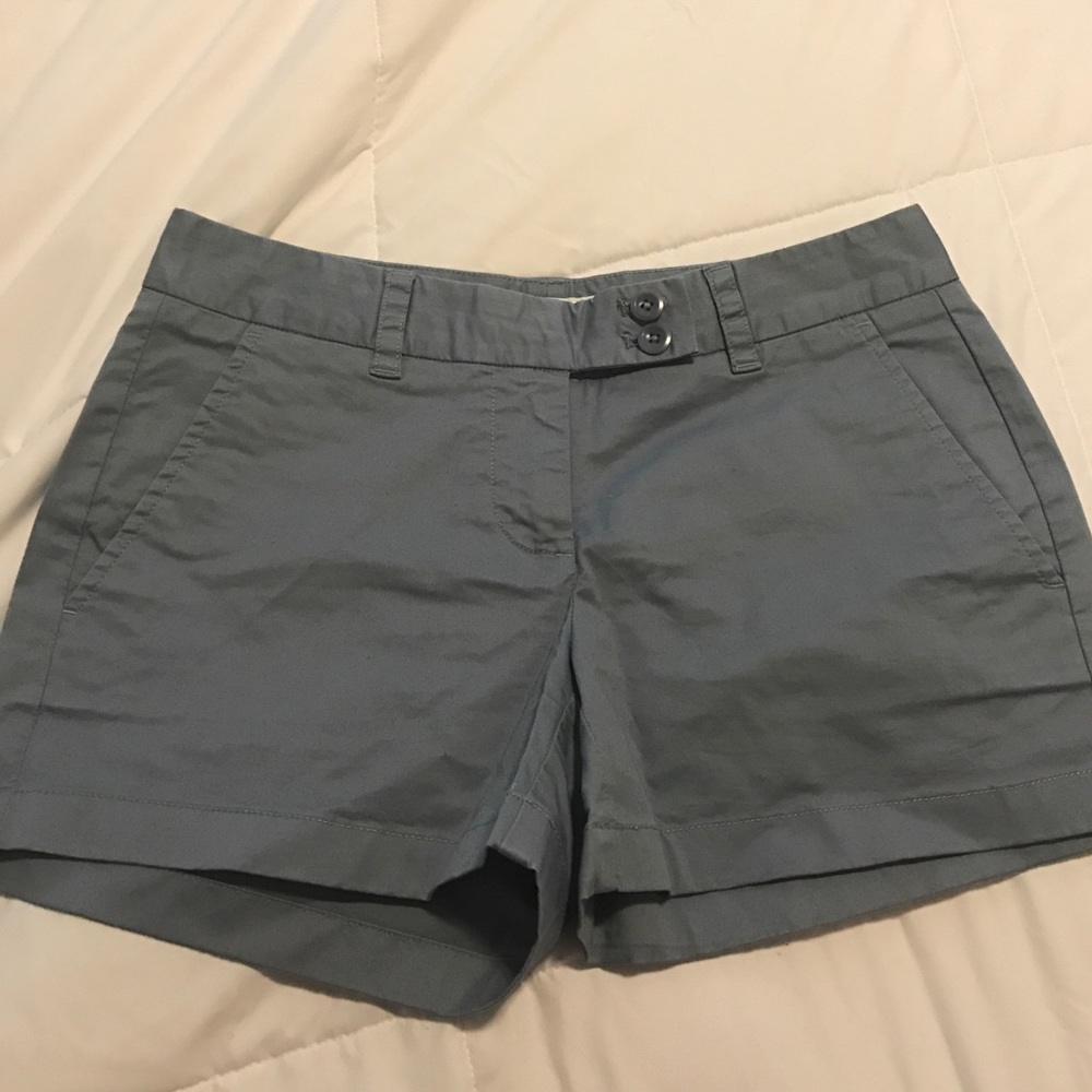Euc vineyard vines shorts size 0