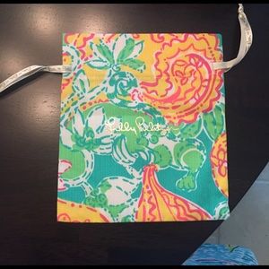 NWOT Lilly Pulitzer Jewelry Dustbag