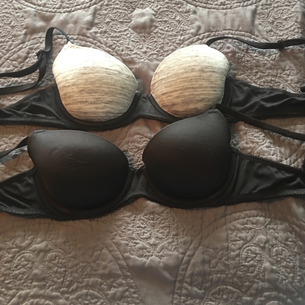 Pink lot of 2 bras
