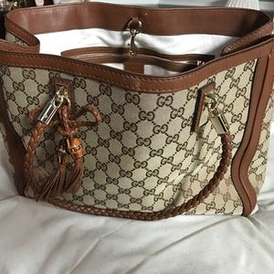 Gucci tote