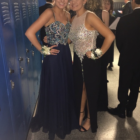 SOLD - Picture 4 of 6