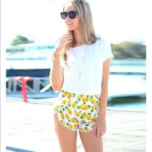 The Darling Shorts in 3 Colors- AS