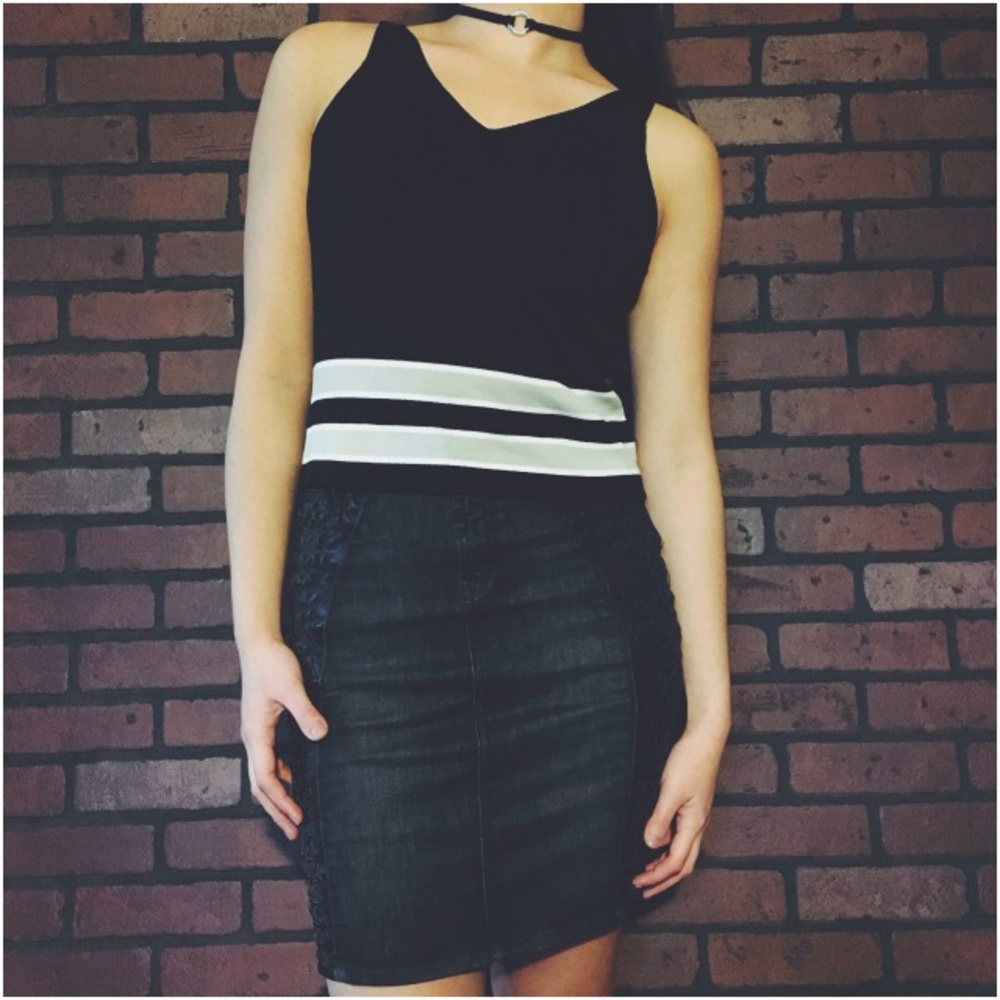 Vintage sleeveless top