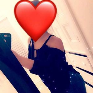 Meet your Posher, Carla