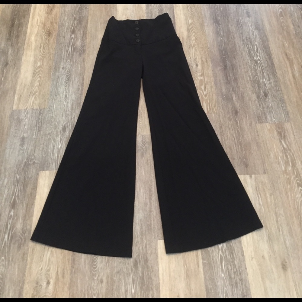 High waisted black flowy pants