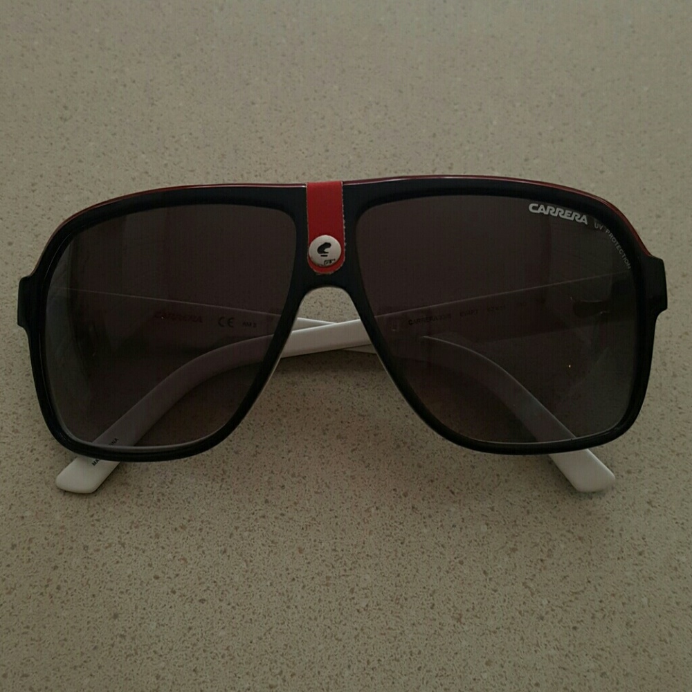 Carrera 33/S UV Protection