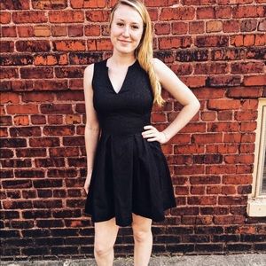 Vera Wang detailed dress