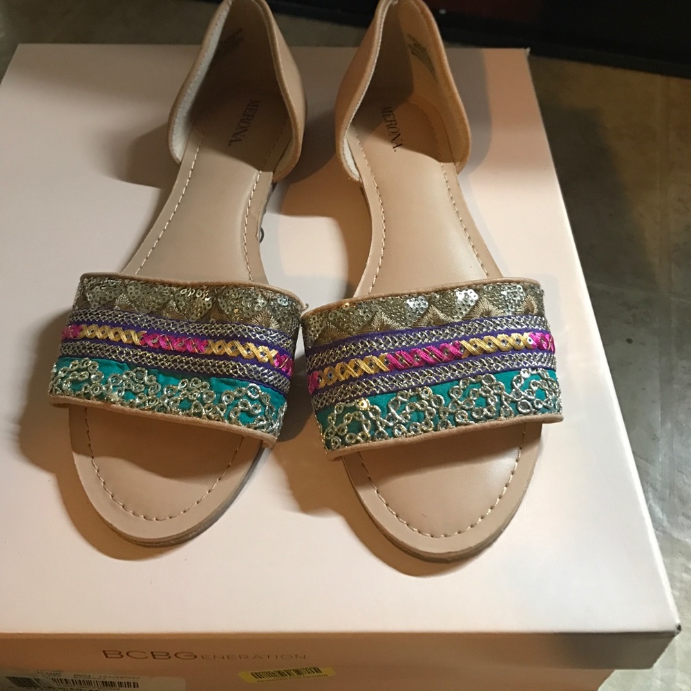 Casual shoe never worn