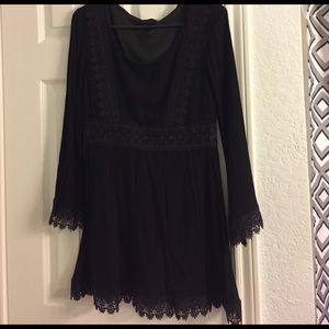Black long sleeve dress