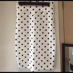RESERVED for Moreen Lularoe polka dot skirt